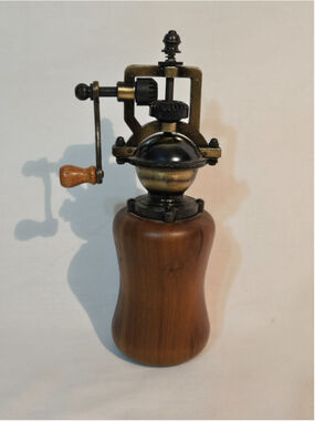 Vintage Style Hand Turned Poplar Wood Pepper Mill Coffee Grinder L.S. Poplar 7"